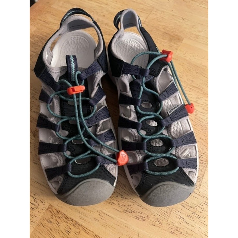 KEEN Sport Sandals Women 8.5 Navy Gray Waterproof Bungee Hiking Shoes